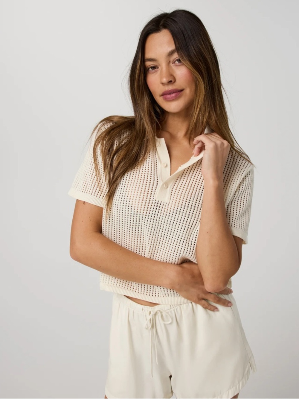 Vuori Short Sleeve Knitted Mesh Polo in Natural NWT